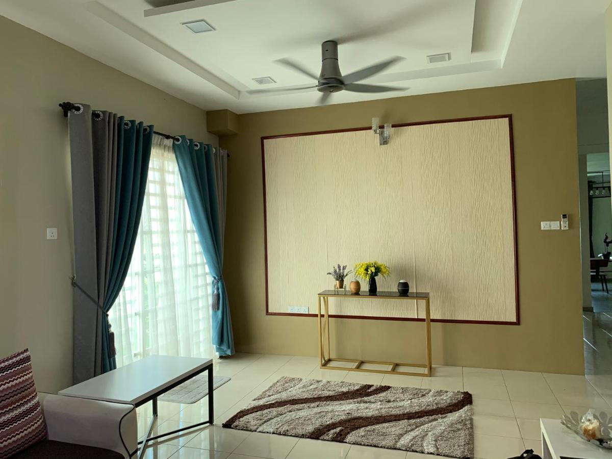 Vistana Indah Homestay อลอร์สตาร์ ภายนอก รูปภาพ